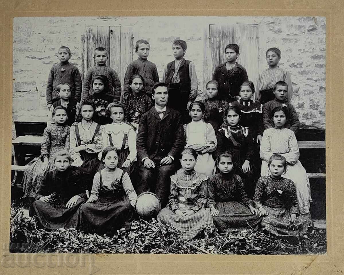PUPILS TEACHER SCHOOL VERY OLD PHOTO PHOTOGRAPH CARD PUPILS TEACHER SCHOOL VERY OLD PHOTO PHOTOGRAPH CARD