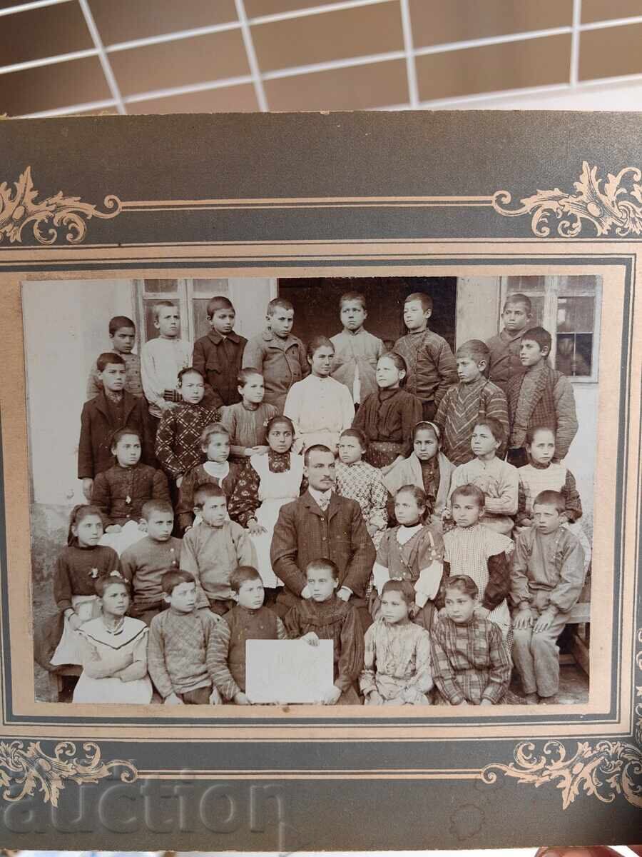 Παράδοση ΜΑΘΗΤΕΣ ΔΑΣΚΑΛΟΣ ΣΧΟΛΕΙΟ ΠΟΛΥ ΠΑΛΙΑ ΦΩΤΟΓΡΑΦΙΑ ΦΩΤΟΓΡΑΦΙΑ ΧΑΡΤΟΝΙ