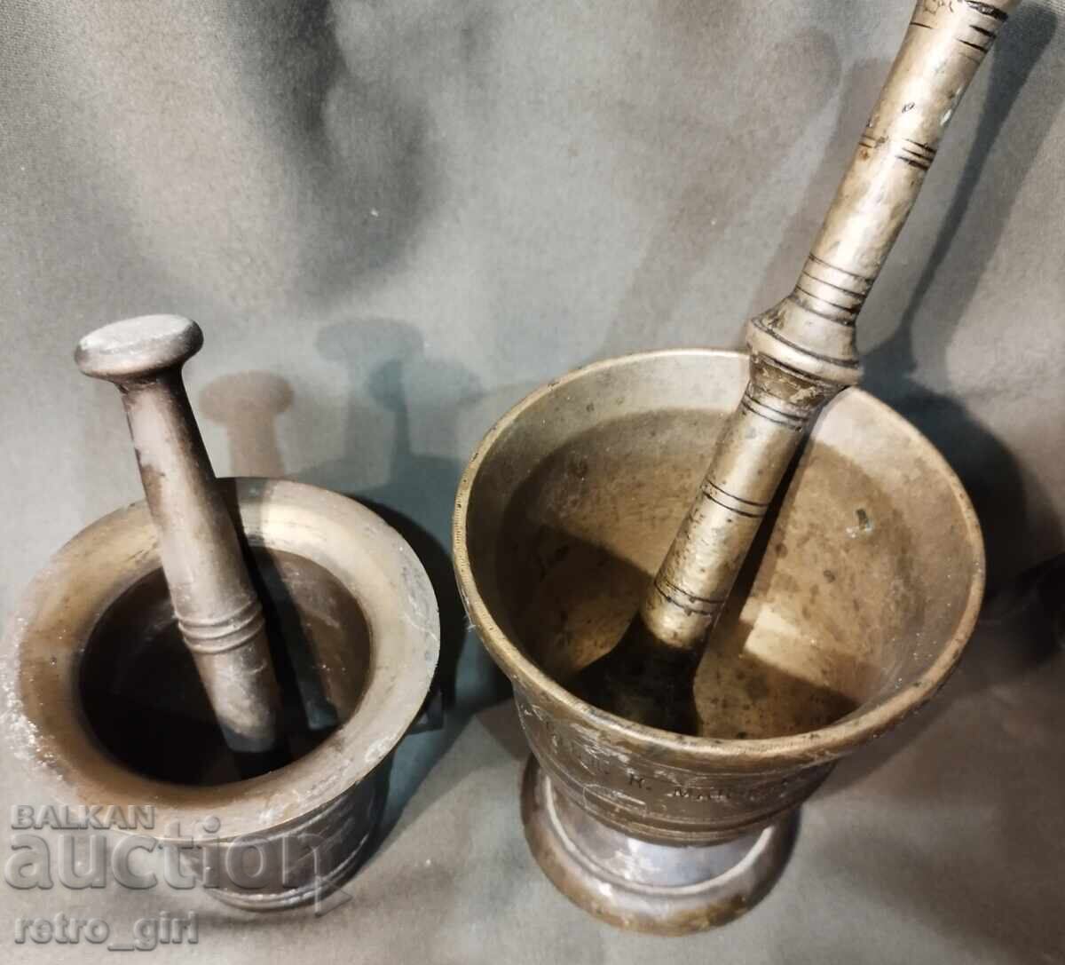 Licitație Mojar vechi - 2 bucăți