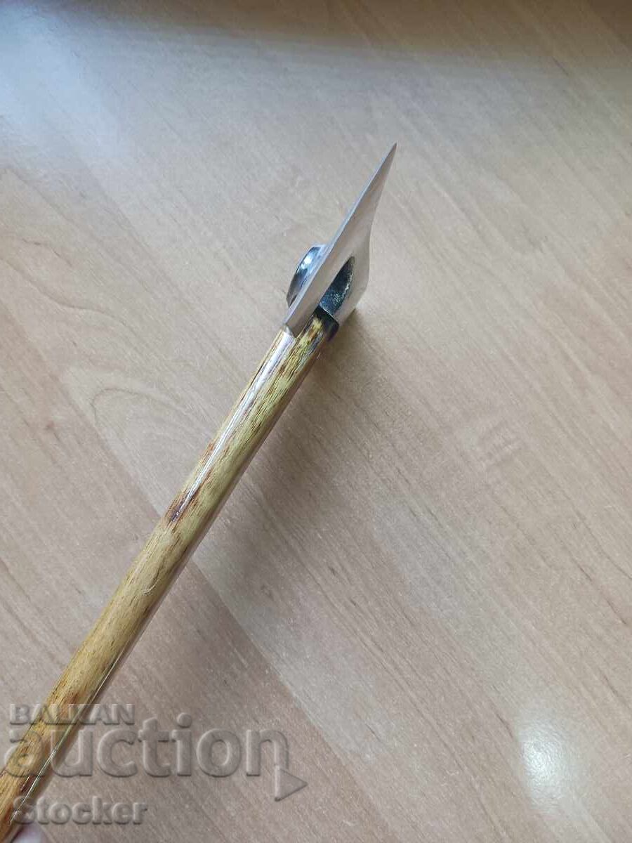 Delivery of Small, restored Bradvichka (possibly referring to a type of house or building)