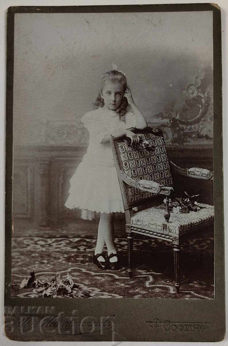 FETIȚĂ SOFIA KARASTOYANOV POZĂ VECHE FOTOGRAFIE CARTON cu preț 35.00 BGN | € 17.90 FETIȚĂ SOFIA KARASTOYANOV POZĂ VECHE FOTOGRAFIE CARTON cu preț 35.00 BGN | € 17.90