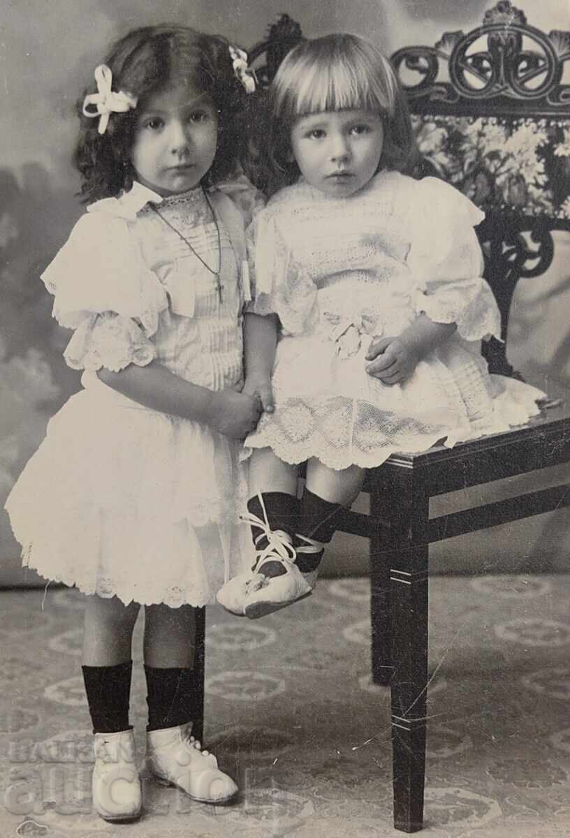 ЕЛЕНА БОРИС БОЗОВИ БОЗОВАТА КЪЩА КОПРИВЩИЦА СНИМКА КАРТОН - 5