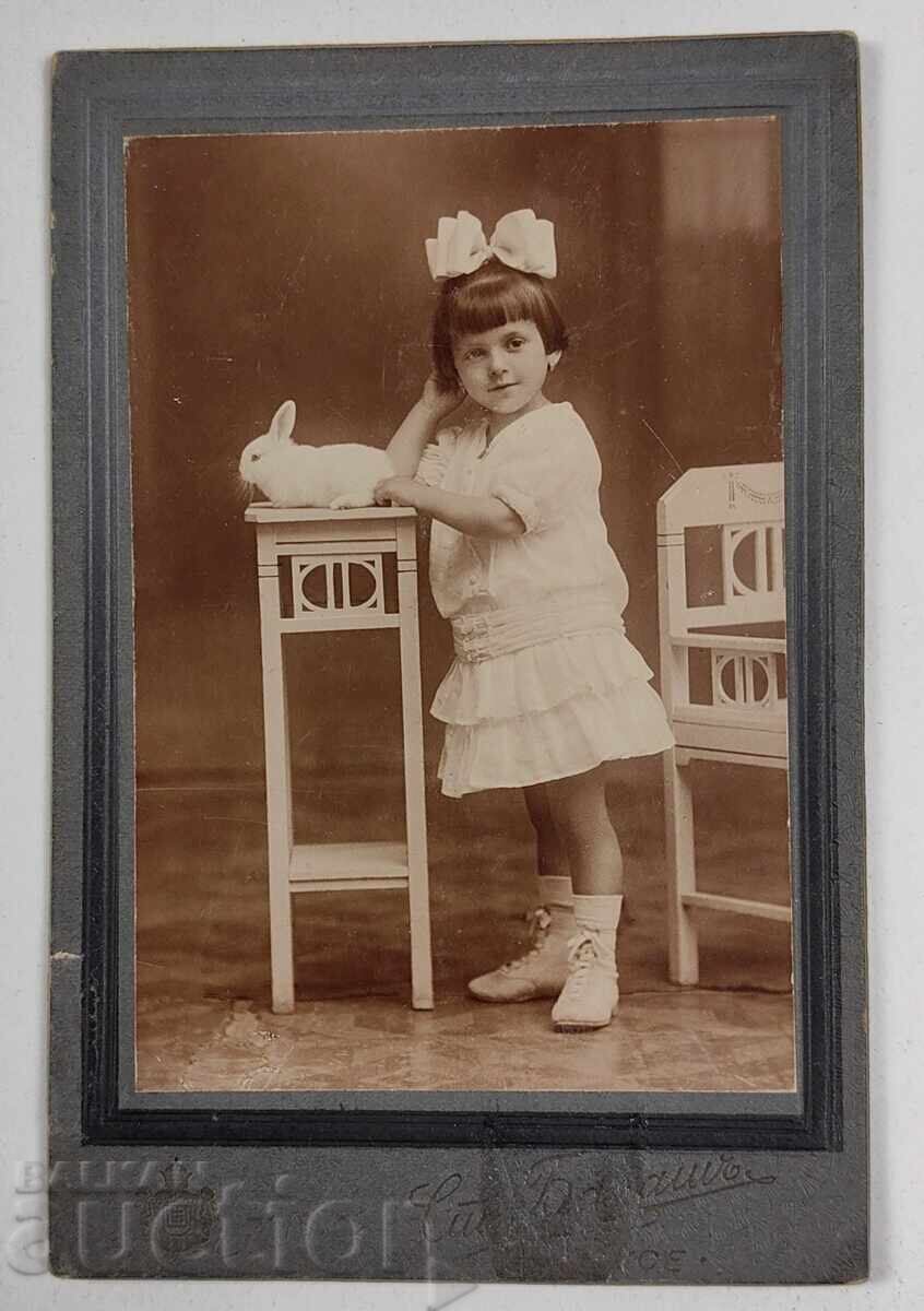 MINKA BOZOVA BOZOVA CASA KOPRIVSHTITSA RUSE FOTOGRAFIE CARTON