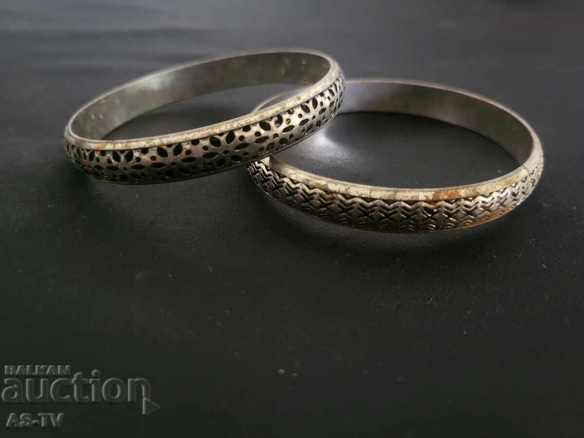 2 τεμ. παλιά βραχιόλια 2 τεμ. παλιά βραχιόλια