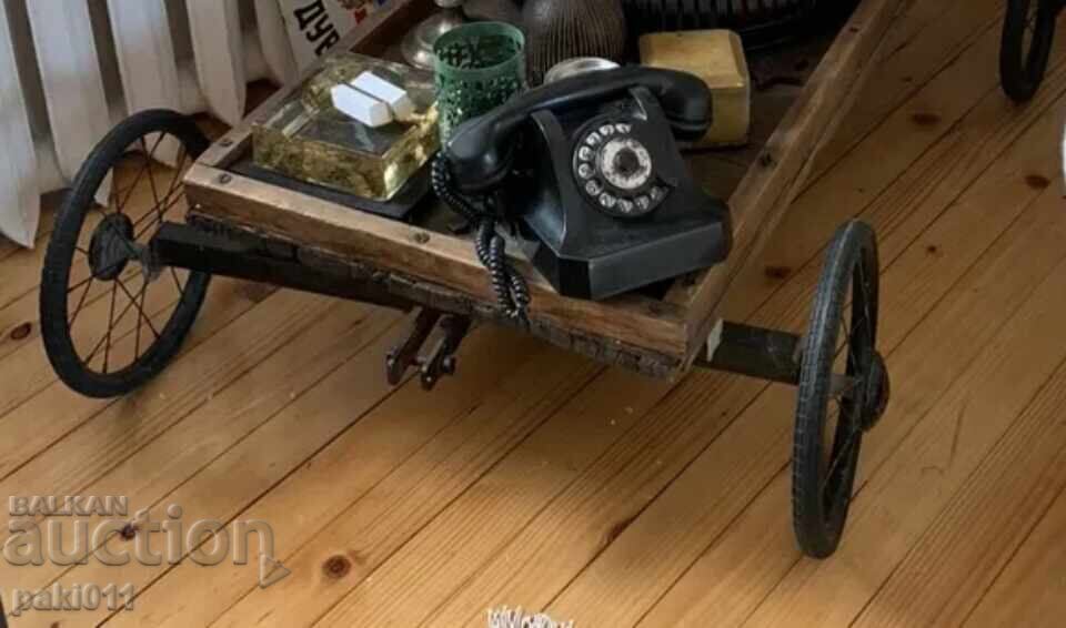 Licitație Masuta de cafea antica Licitație Masuta de cafea antica