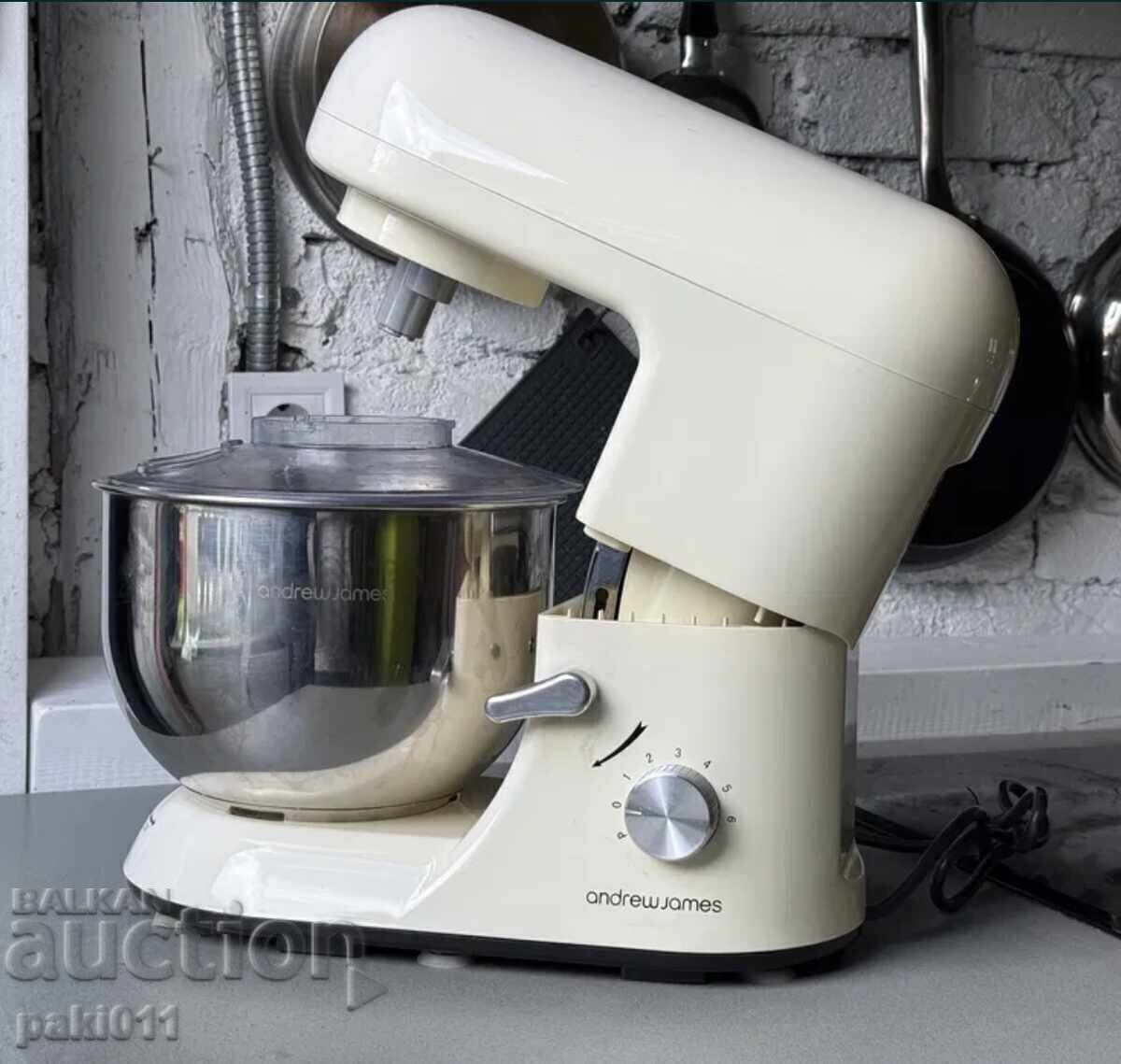 Robot de bucătărie Andrew James 5.2 L cu preț 60.00 BGN | € 30.68 Robot de bucătărie Andrew James 5.2 L cu preț 60.00 BGN | € 30.68