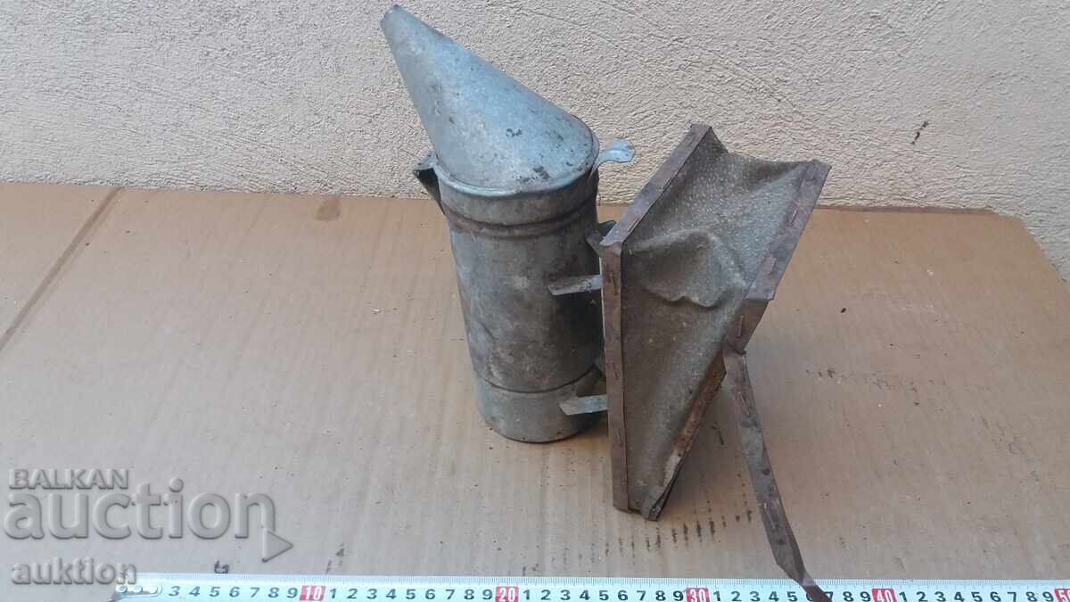 СТАР ПЧЕЛАРСКИ МЯХ с цена 6.99 лв. | € 3.57 СТАР ПЧЕЛАРСКИ МЯХ с цена 6.99 лв. | € 3.57