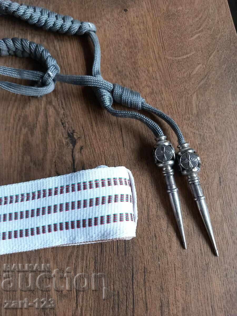 Eșarfă axelbanți soc VVS cu preț 90.00 BGN | € 46.02 Eșarfă axelbanți soc VVS cu preț 90.00 BGN | € 46.02