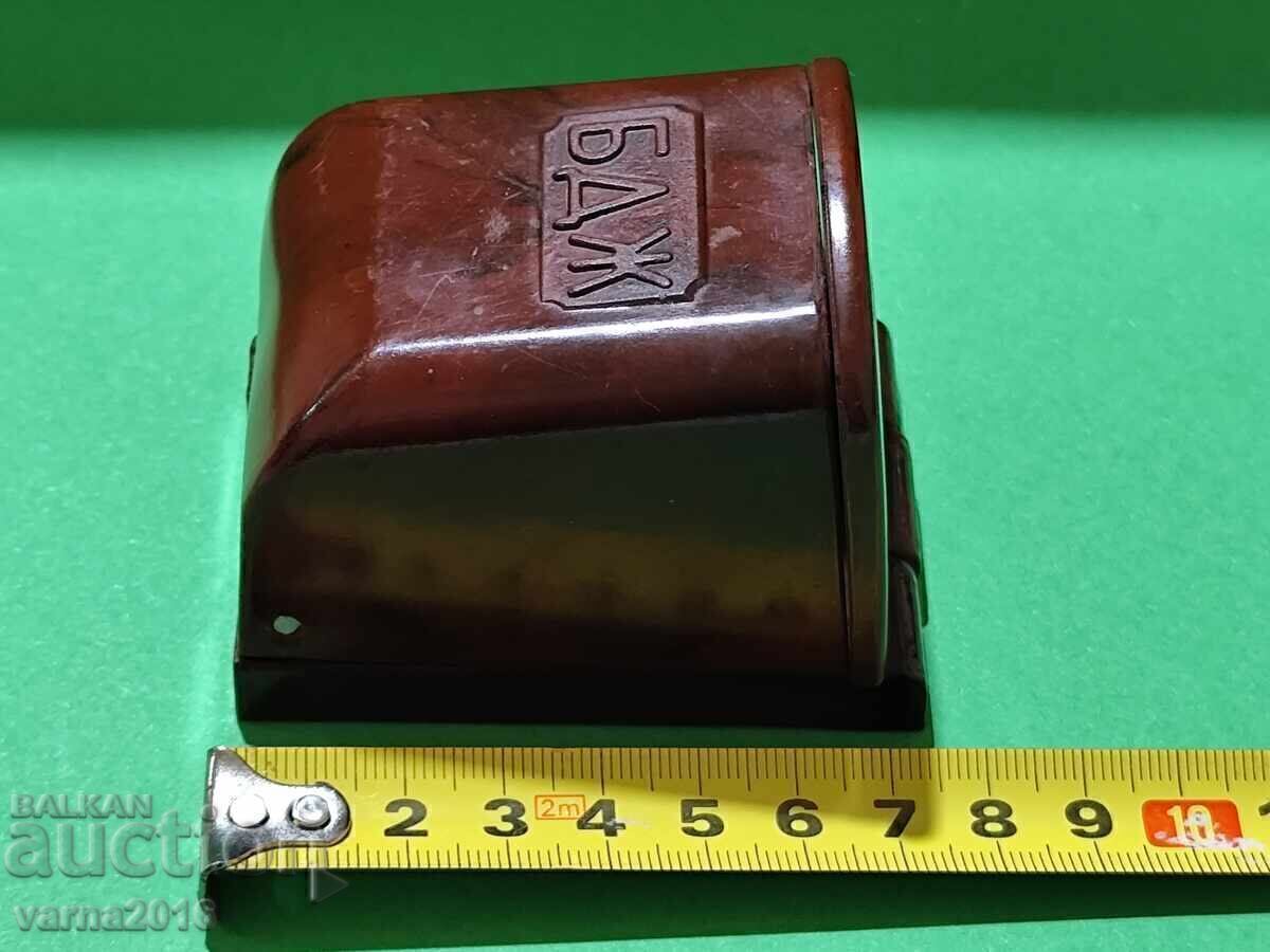 Auction  Retro Bakelite Ashtray - BDZ