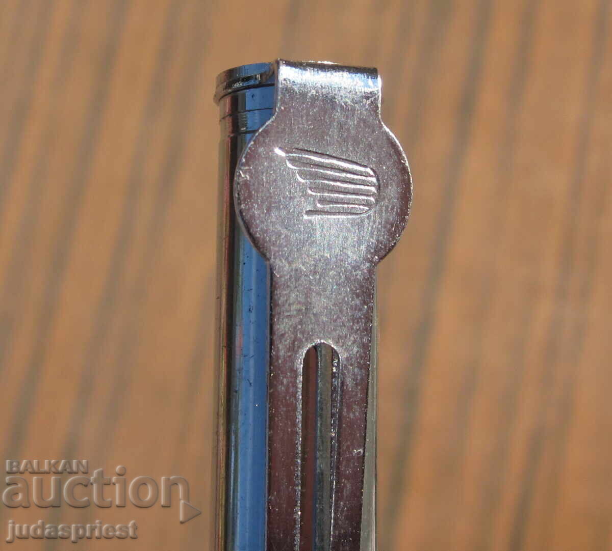 Παράδοση Παλιά μηχανική πένα με μαχαιράκι για γράμματα Παράδοση Παλιά μηχανική πένα με μαχαιράκι για γράμματα