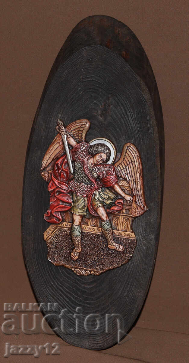 Аукцион Релефна икона Свети Архангел Михаил