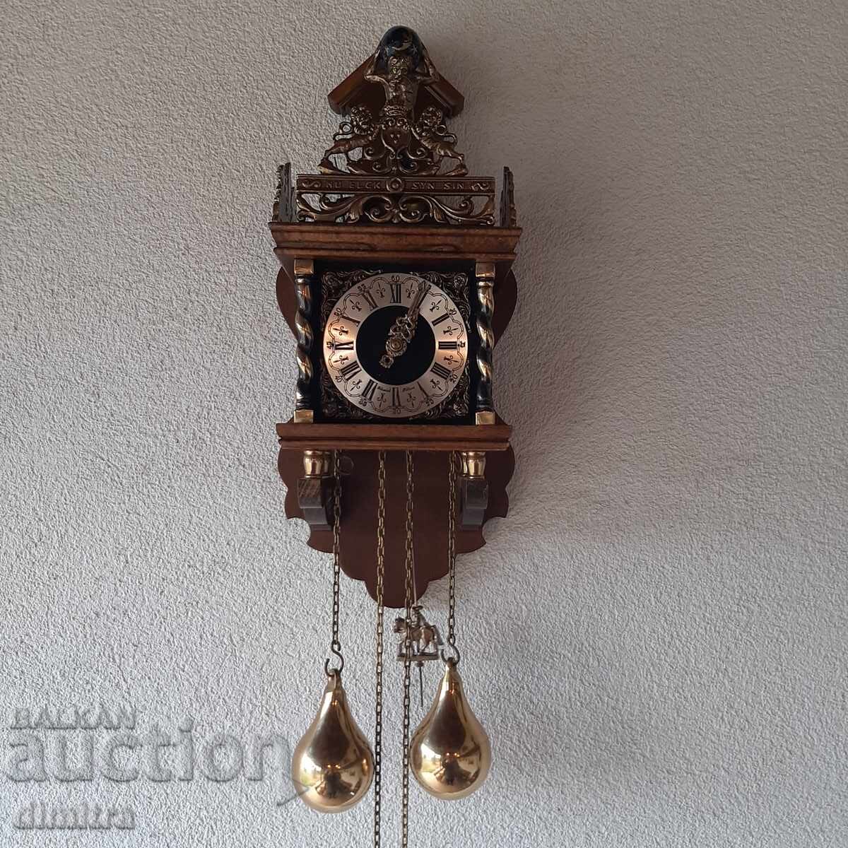 Dutch wall clock with price 180.00 BGN | € 92.03 Dutch wall clock with price 180.00 BGN | € 92.03