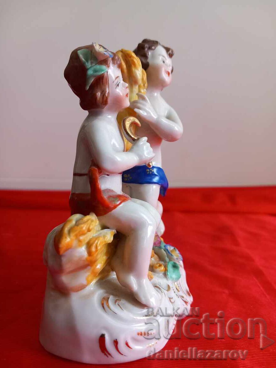 Licitație Capodimonte Statuetă Veche de Porțelan HERUVIMI 1900g