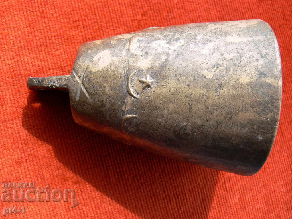 Аукцион Стар бронзов чан, звънец Аукцион Стар бронзов чан, звънец