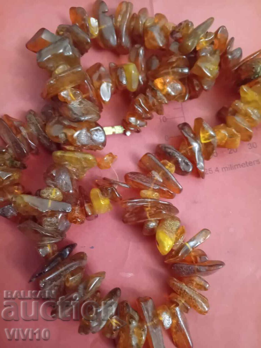 Antique amber necklace with price € 35.79 | 70.00 BGN