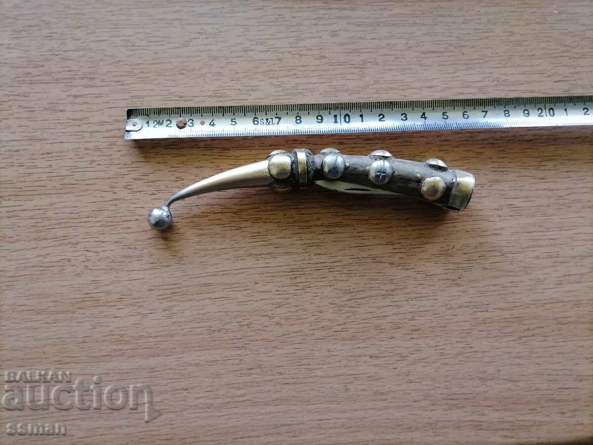 Pocket leg Pocket leg