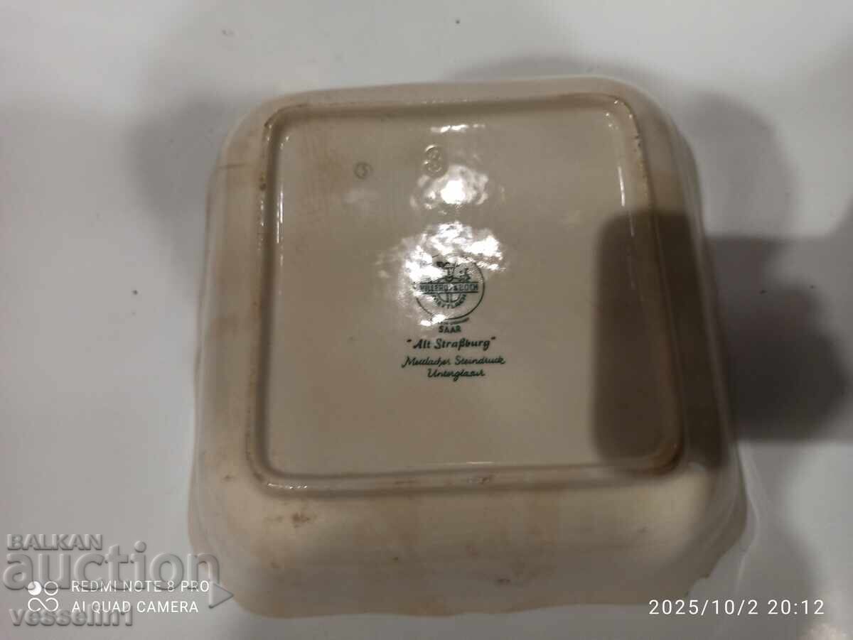 Old Porcelain Dish Vegetable Bowl Villeroy Boch Alt with price 20.00 BGN | € 10.23