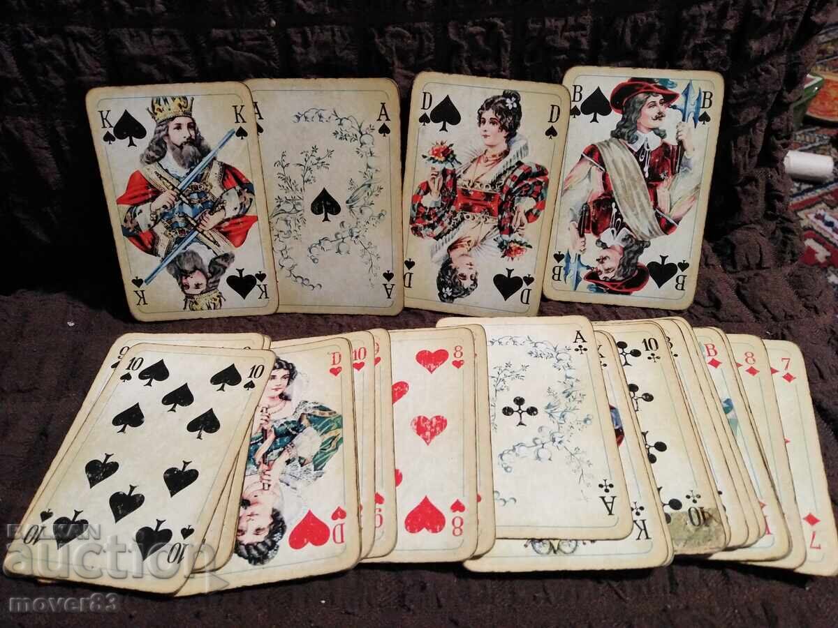 Delivery of Old "Coeur" playing cards, 1970s Delivery of Old "Coeur" playing cards, 1970s