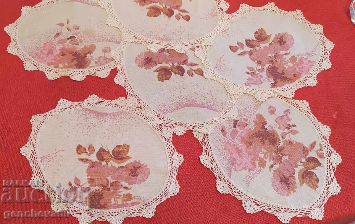 Linen placemat set with handmade lace with price € 15.00 | 29.34 BGN
