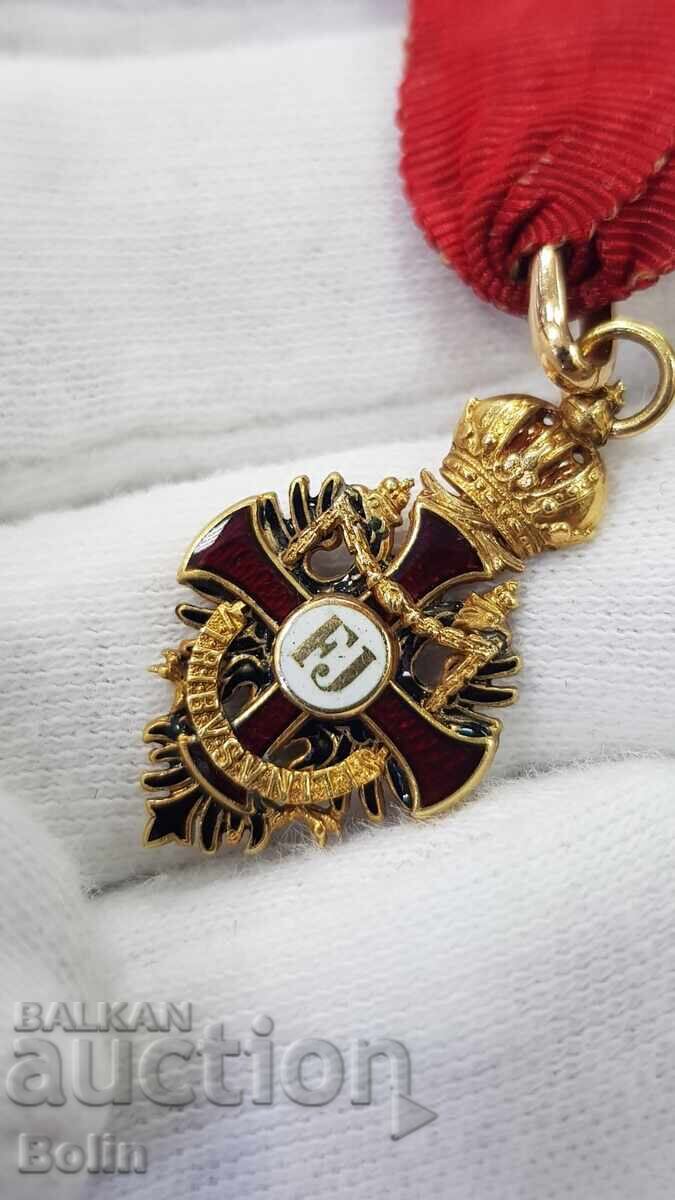 Много рядка златна миниатюра на Орден Франц Йосиф Австрия с цена 1560.00 лв. | € 797.62 Много рядка златна миниатюра на Орден Франц Йосиф Австрия с цена 1560.00 лв. | € 797.62