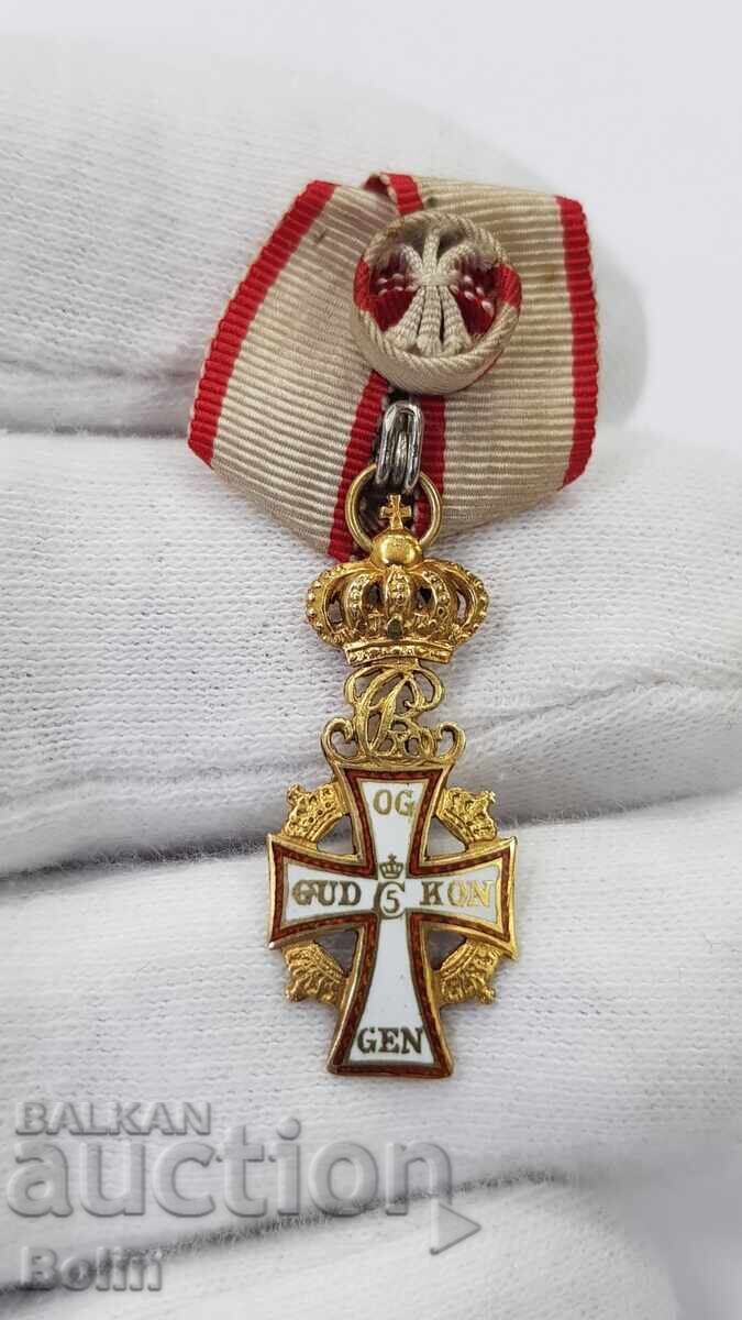 Πολύ σπάνια χρυσή μικρογραφία Τάγματος του Ντανεμπόργκ Δανίας 1912-1947