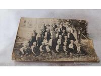 Снимка Бургасъ Мъж и момчета в юнашки униформи 1930