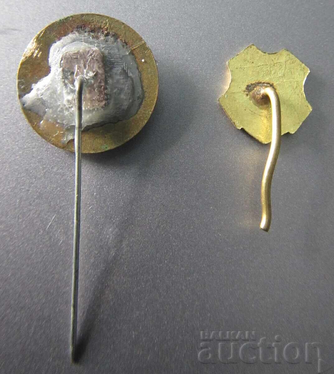 Аукцион Футбол 24 СТАРИ БЪЛГАРСКИ ЗНАЧКИ