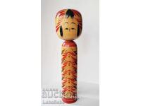 Mare păpușă Kokeshi din familia Yamagata-Sakanami-Kei