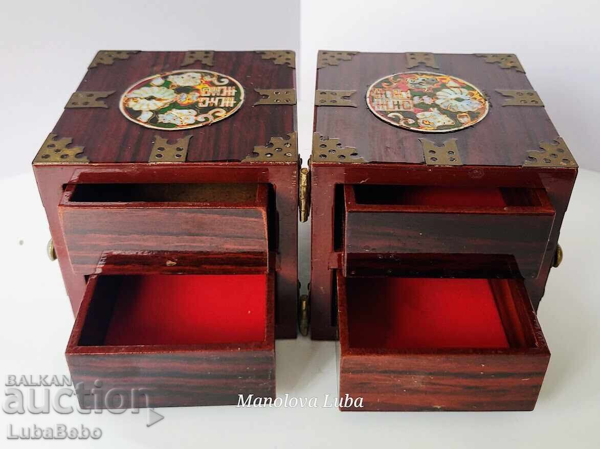 Two Korean Najeonchilgi (Mother-of-Pearl Inlay) Jewelry Boxes - 5