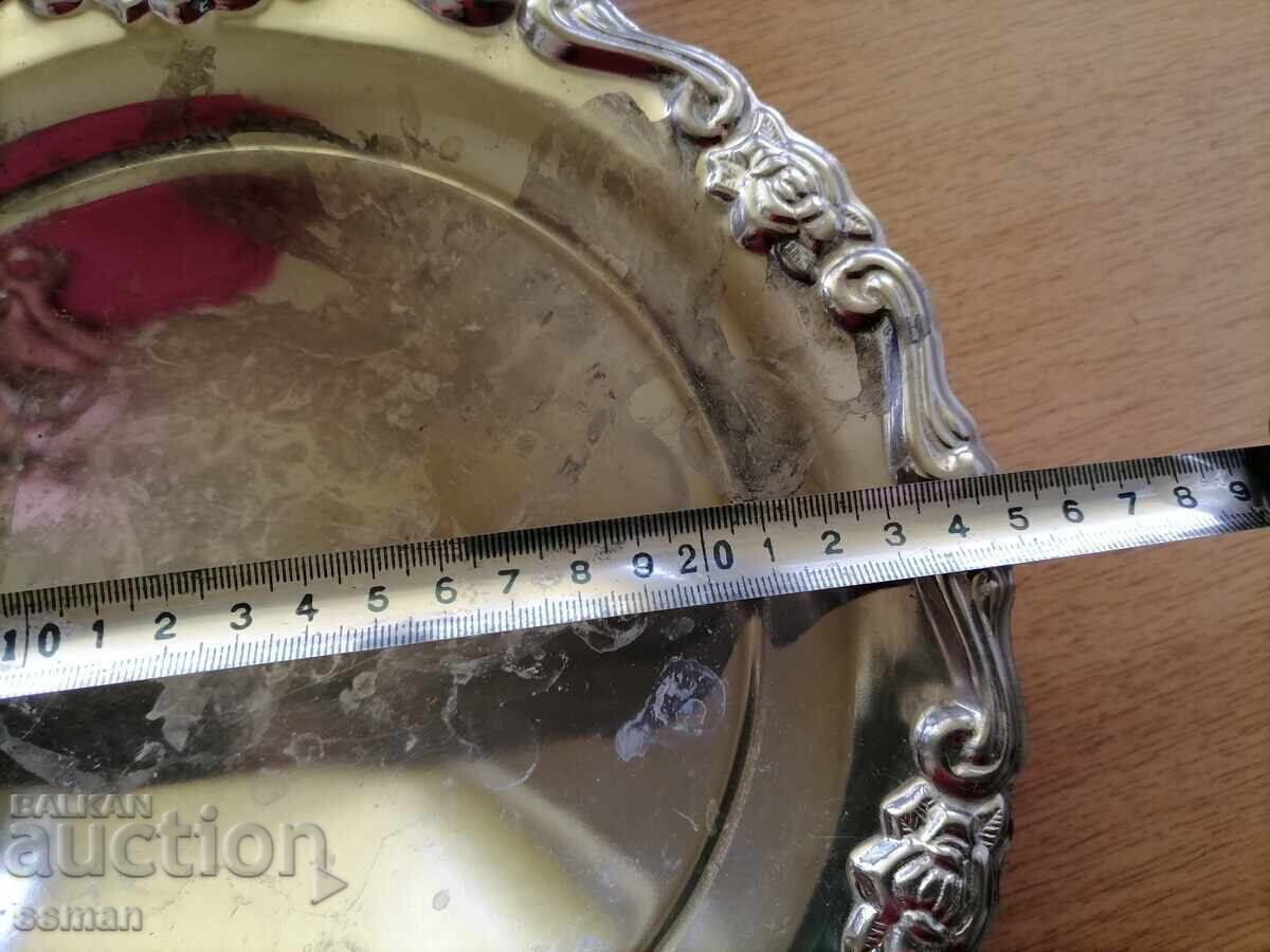 vechiul stand de fructe din URSS cu preț 10.00 BGN | € 5.11