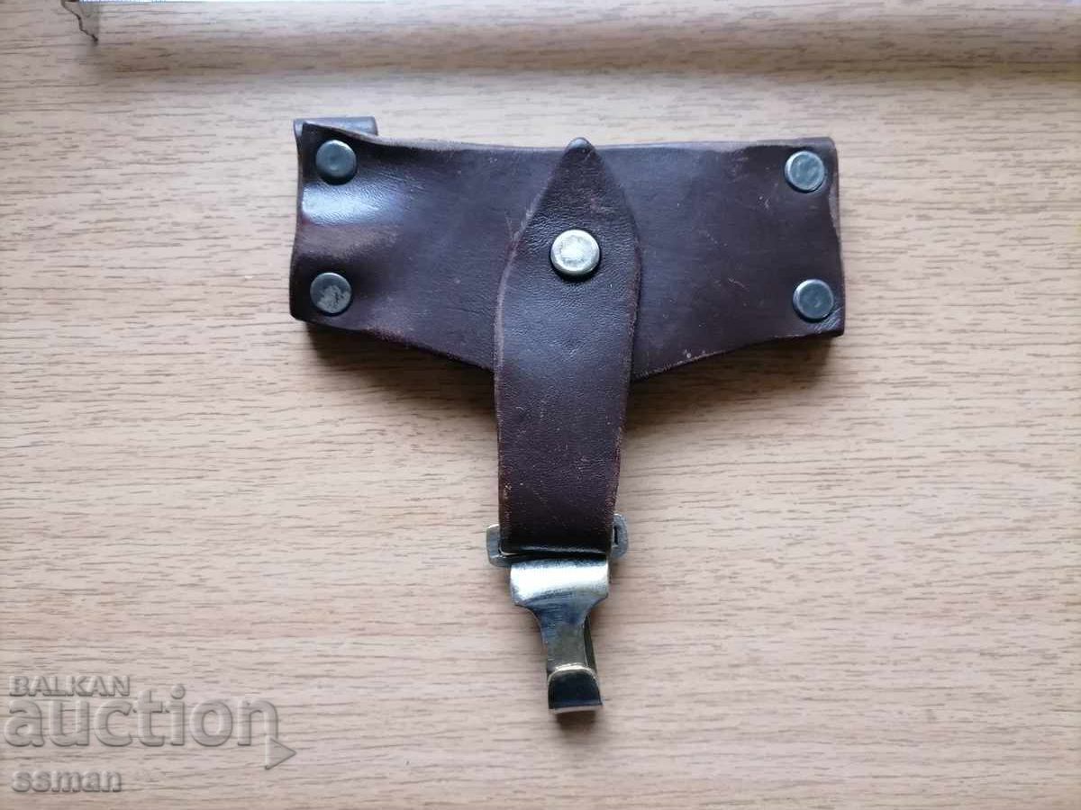 Old leather key ring with price 10.00 BGN | € 5.11 Old leather key ring with price 10.00 BGN | € 5.11