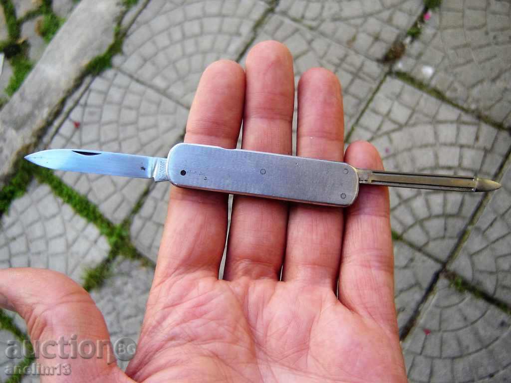 Auction AN OLD POCKET KNIFE Auction AN OLD POCKET KNIFE