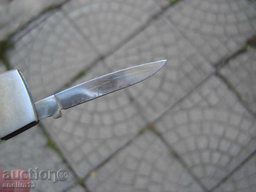 COLLECTIBLE POCKET KNIFE - 5