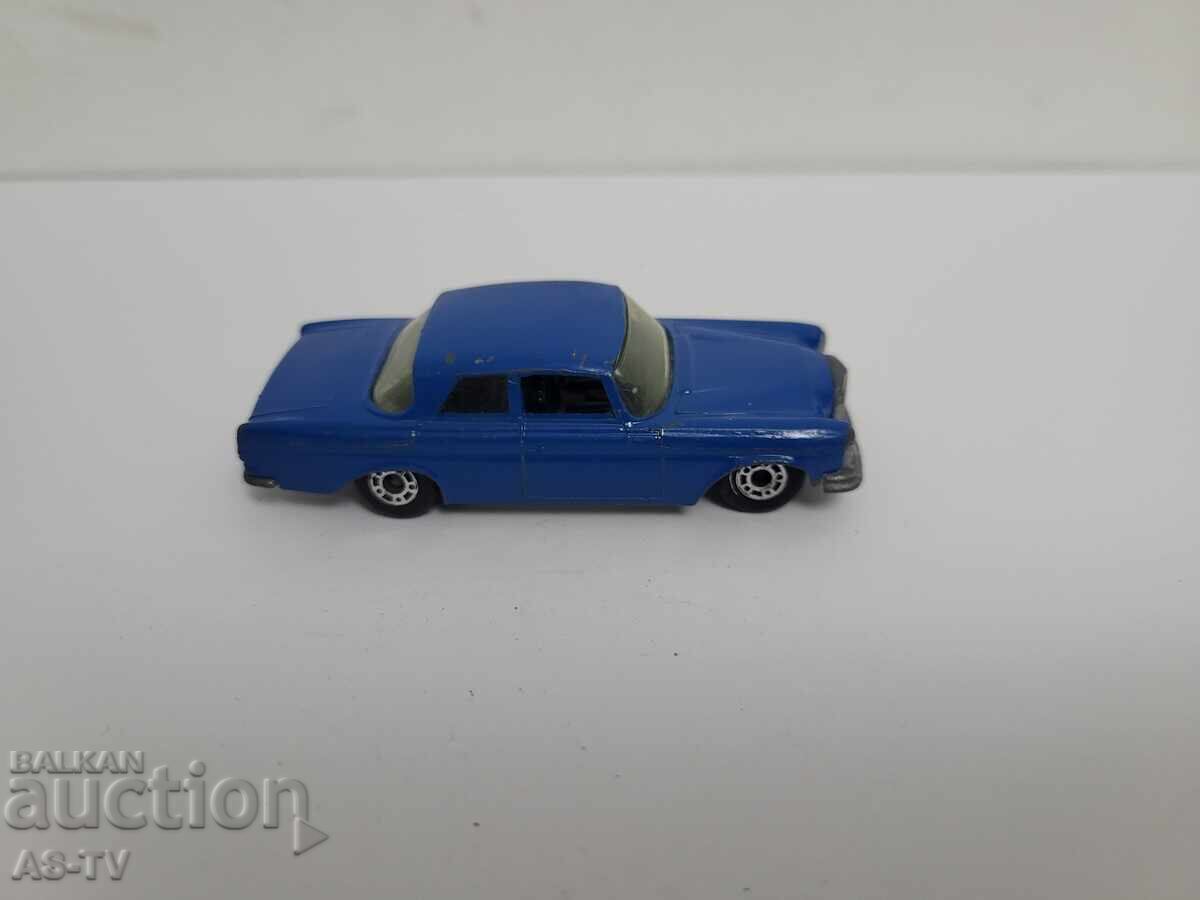 Matchbox Bulgaria Mercedes 300 SE cu preț 300.00 BGN | € 153.39