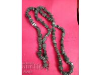 Colier vechi cu turmalină verde