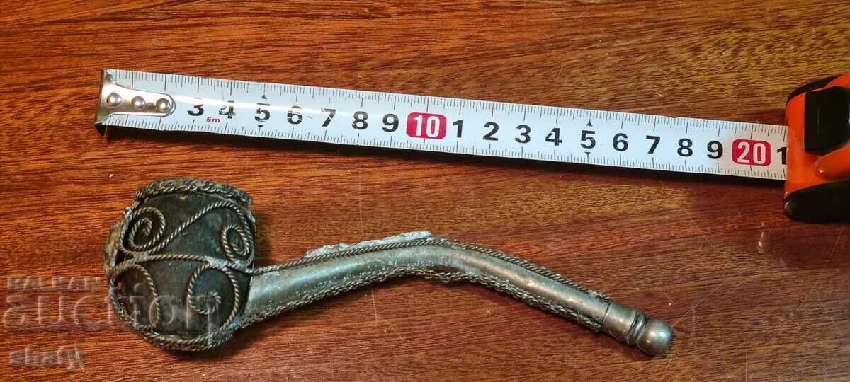 Ένας παλιός σωλήνας Ένας παλιός σωλήνας