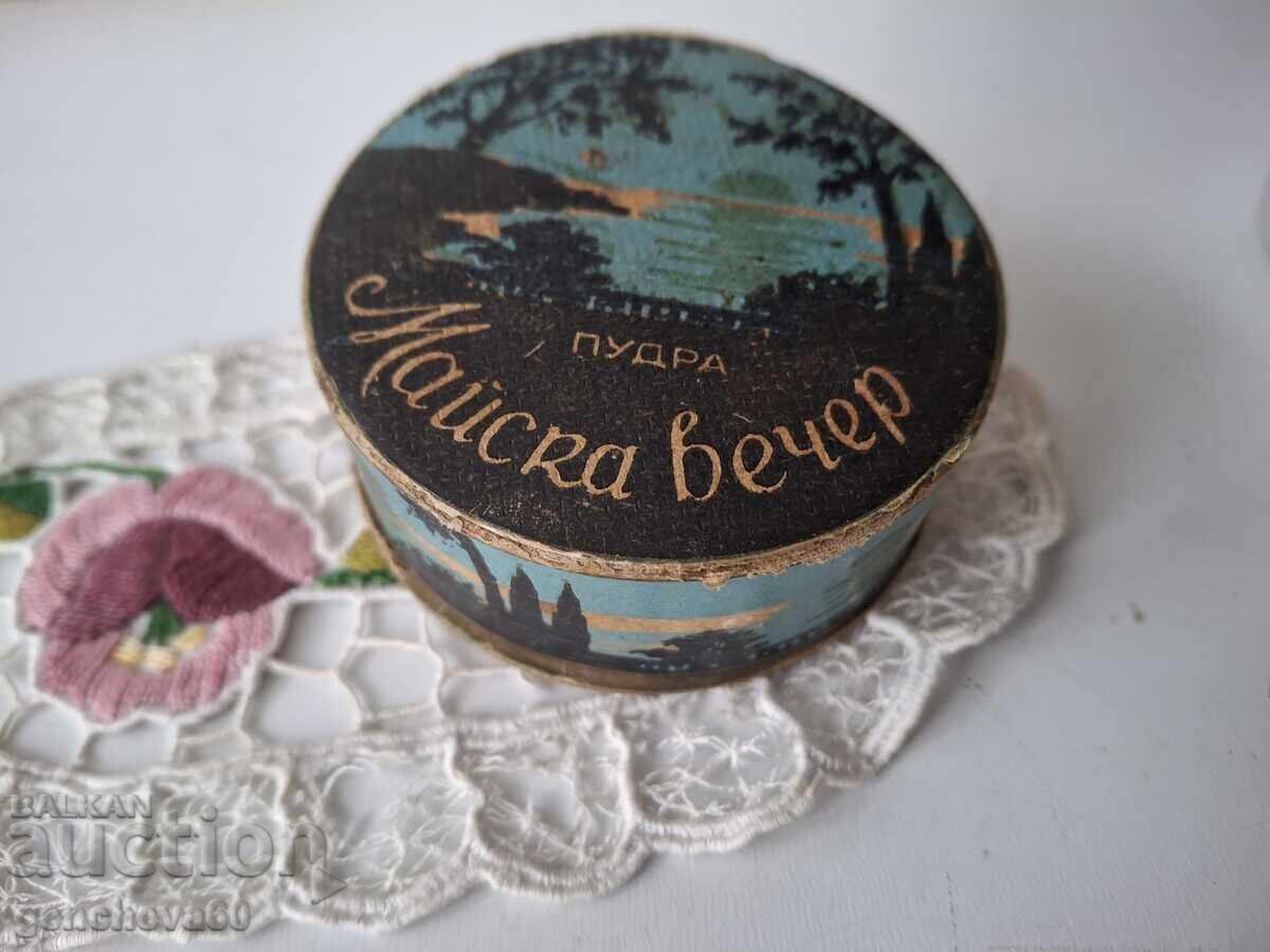 Anii 50. Cutie pudră „Mască de seară” Aroma-Sofia