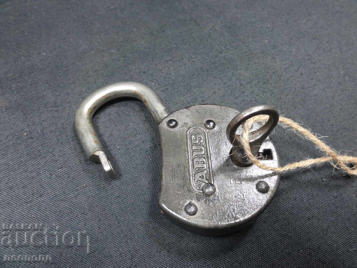 Auction  OLD RETRO PADLOCK WITH KEY ABUS GERMANY