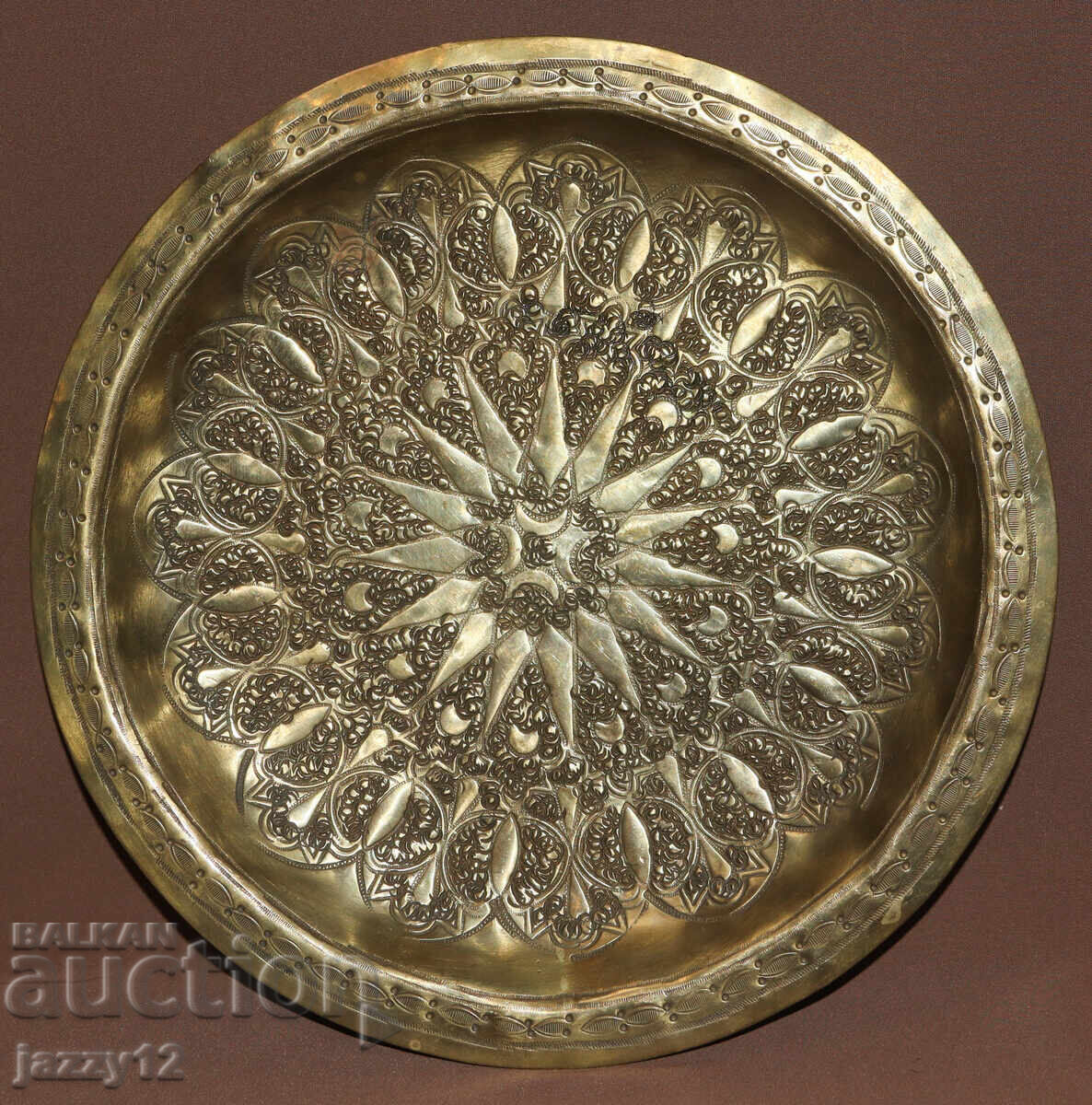 Стара месингова чиния пано стенна украса ислямски мотиви с цена 200.00 лв. | € 102.26