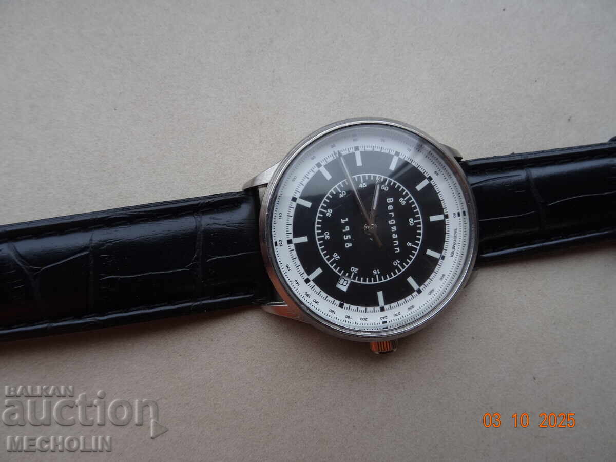 COLLECTOR'S WATCH 33 with price 15.00 BGN | € 7.67