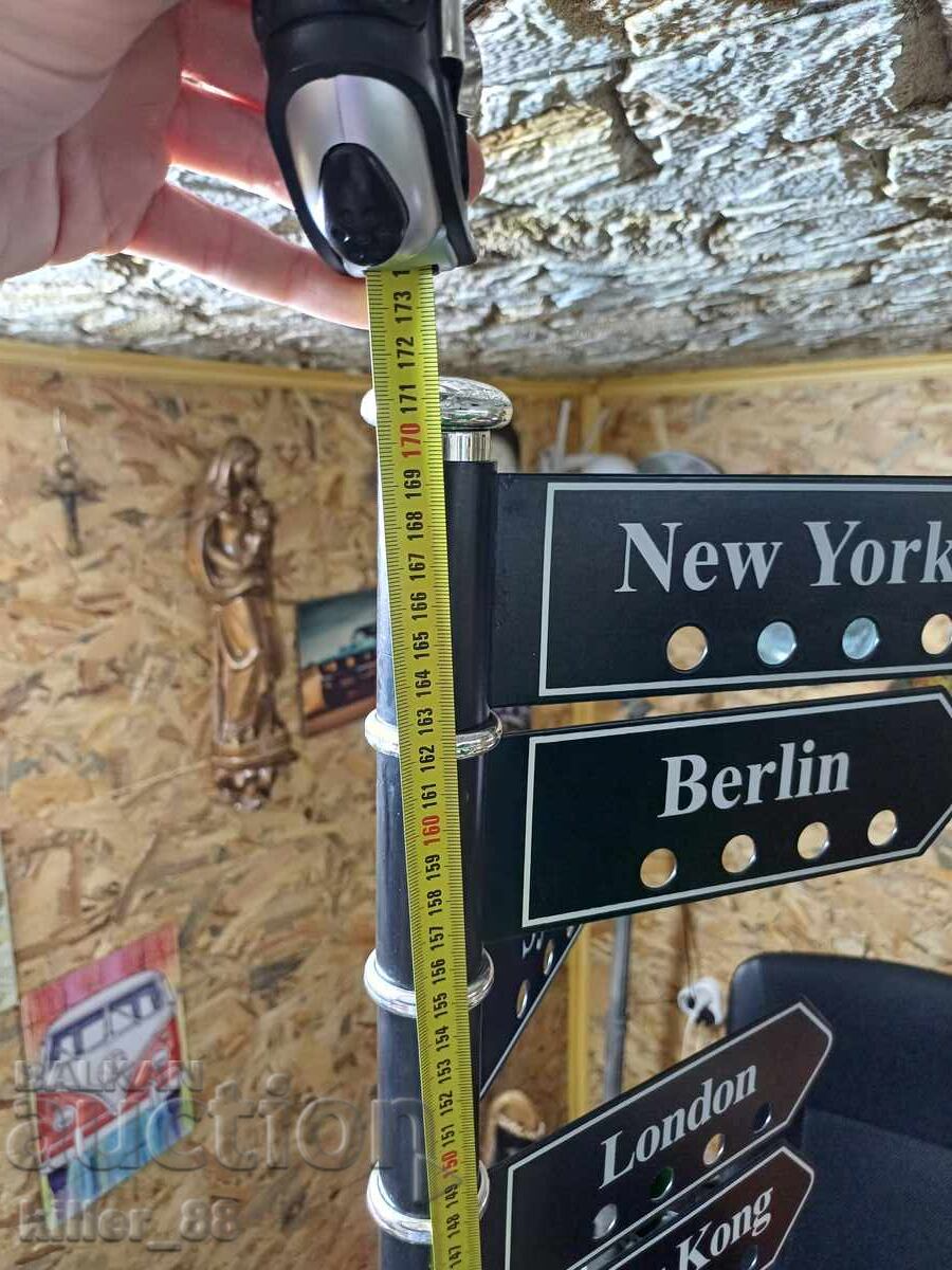 Δημοπρασία Μεταλλική ψηλή πλάκα