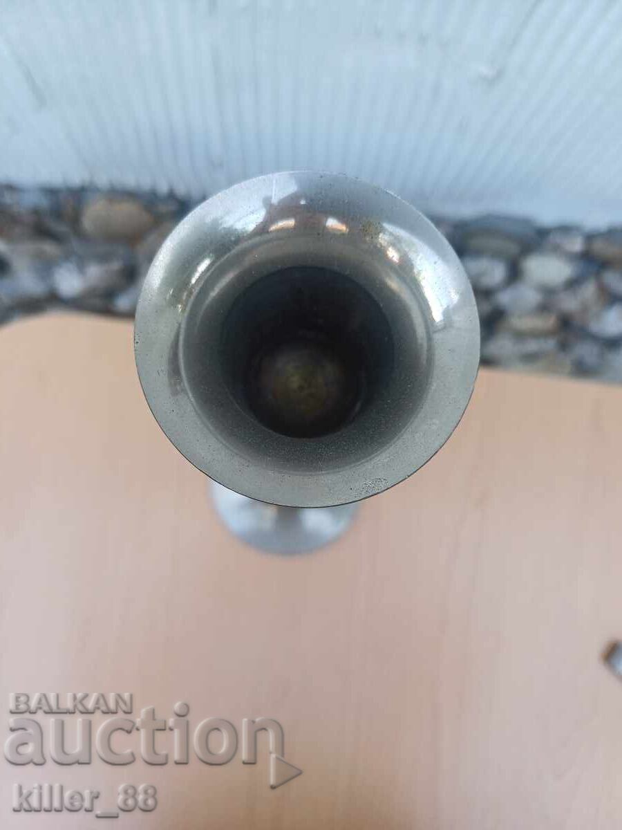 Висок свещник единица с цена 35.00 лв. | € 17.90