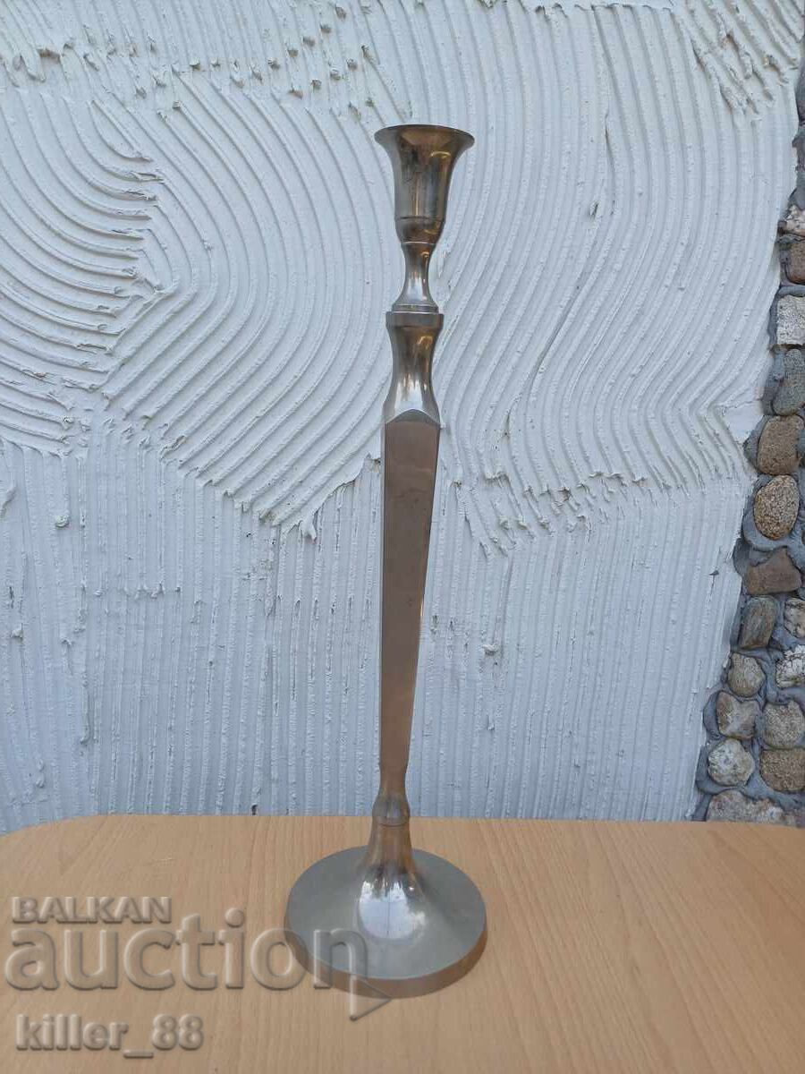 Висок свещник единица