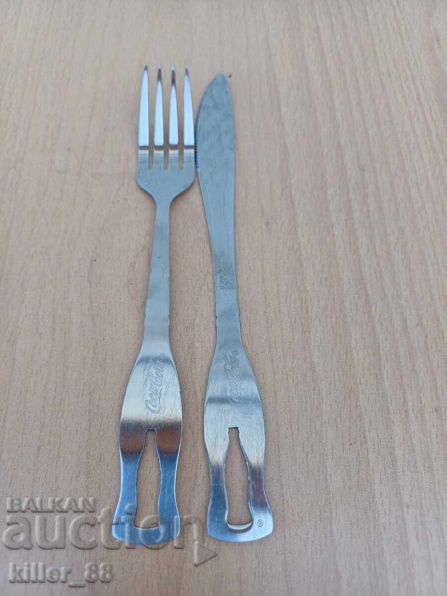 Seturi de tacâmuri pentru colecționari Coca-Cola Seturi de tacâmuri pentru colecționari Coca-Cola