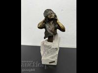 Σχεδιαστική μπρούτζινη γλυπτική. №7429