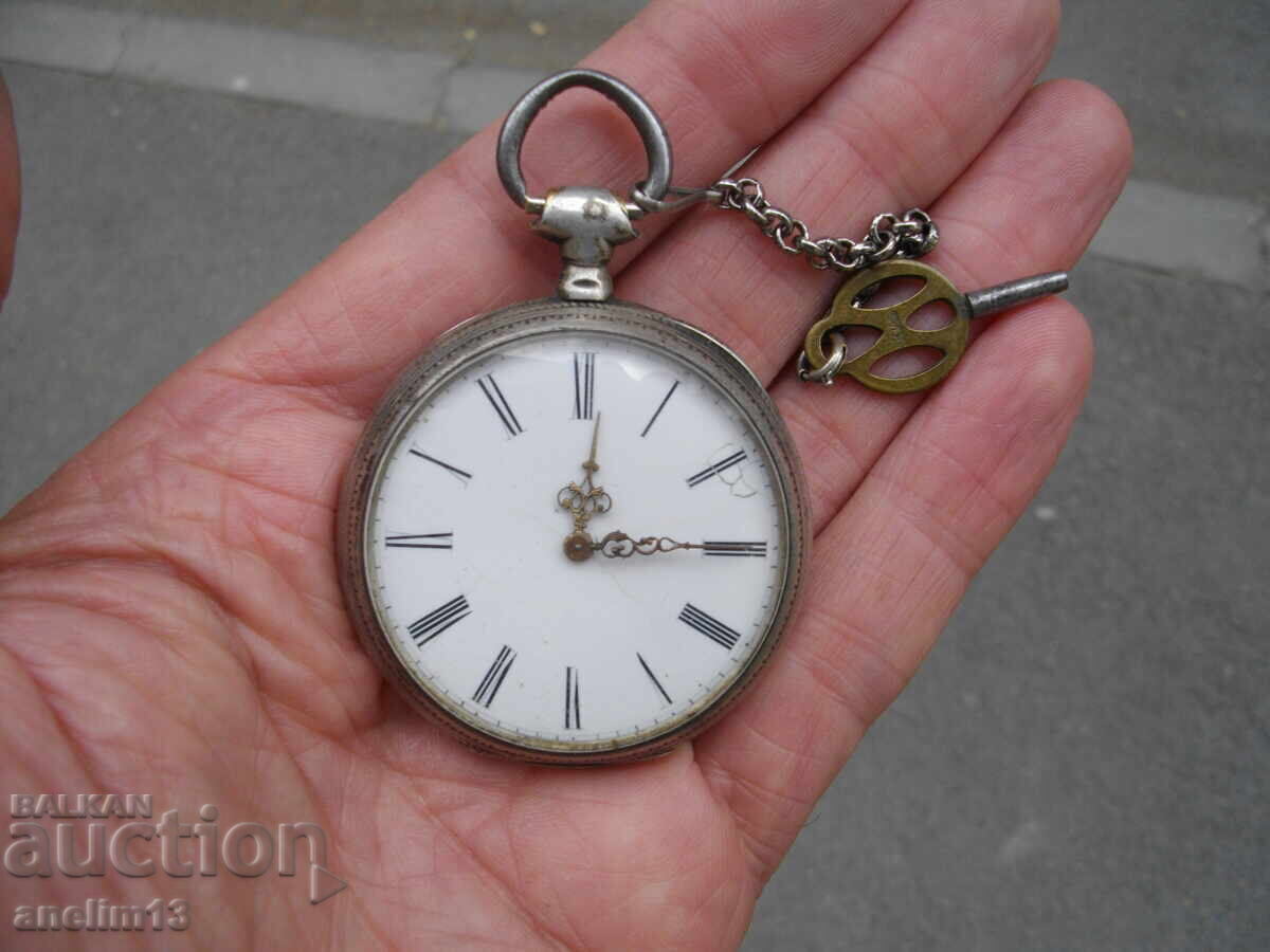 CEAS DE BUZUNAR DIN ARGINT VECHI CU CHEIE