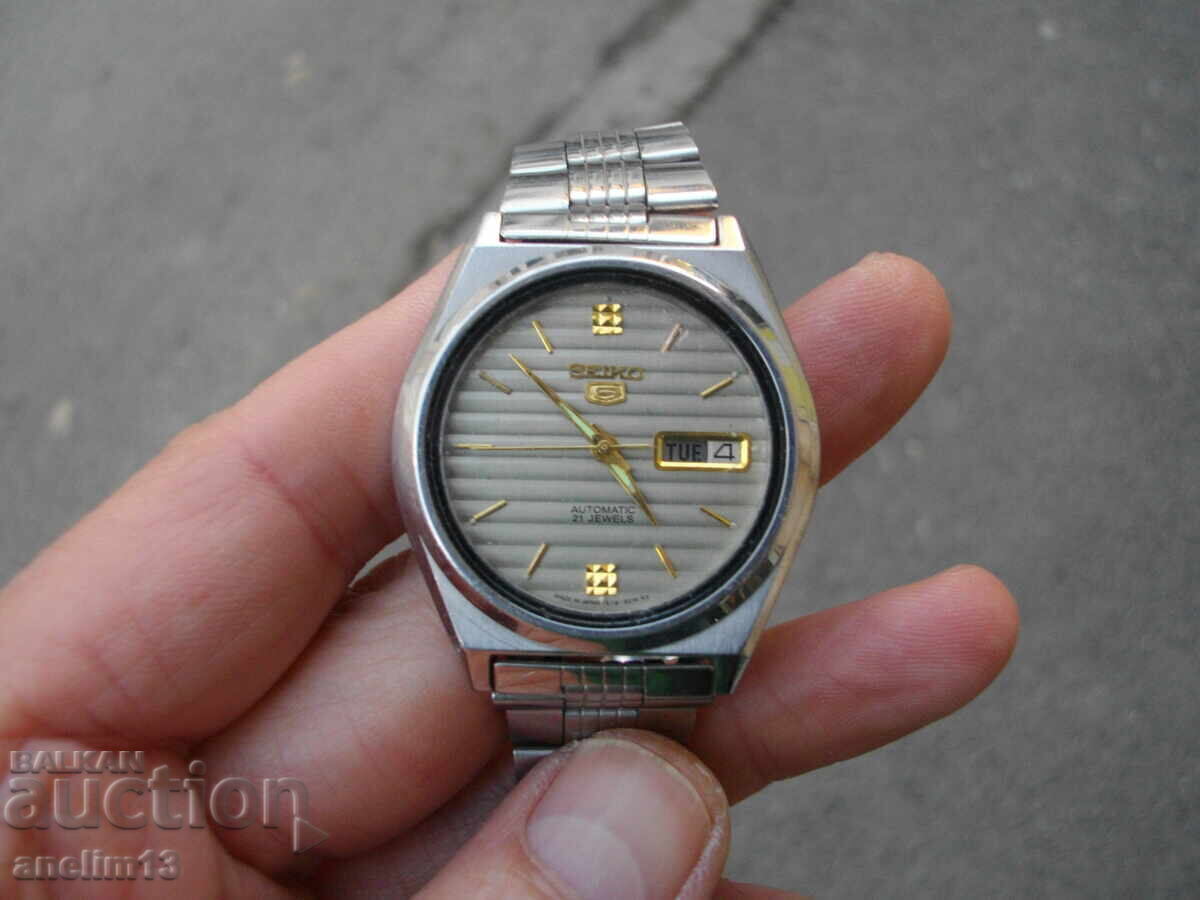 SEIKO 5 AUTOMATIC with price 115.00 BGN | € 58.80