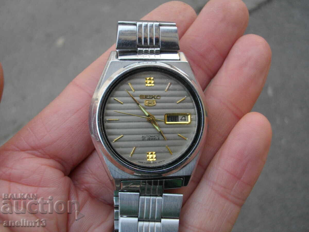 SEIKO 5 AUTOMATIC - 7