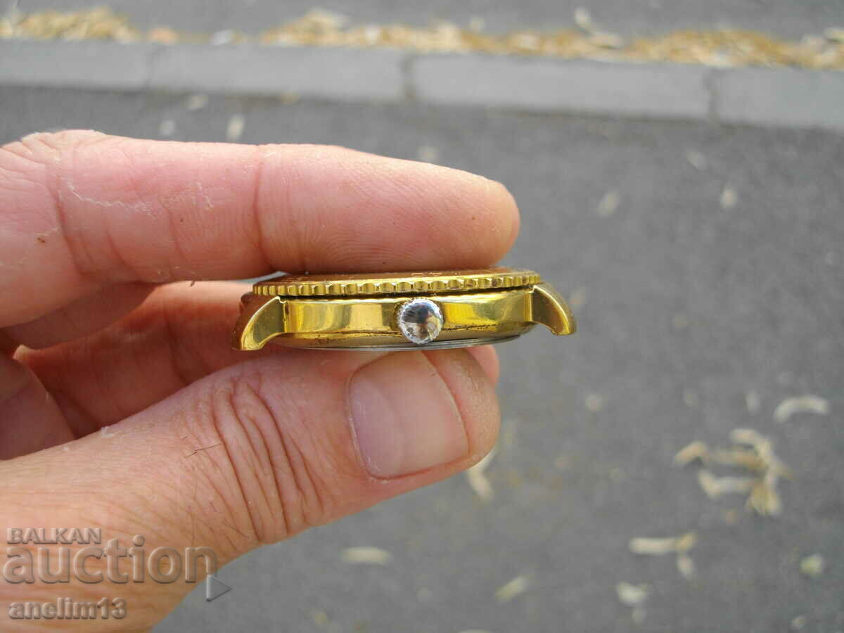 Livrarea CEAS DE COLECTOR CARDI VOSTOK Livrarea CEAS DE COLECTOR CARDI VOSTOK