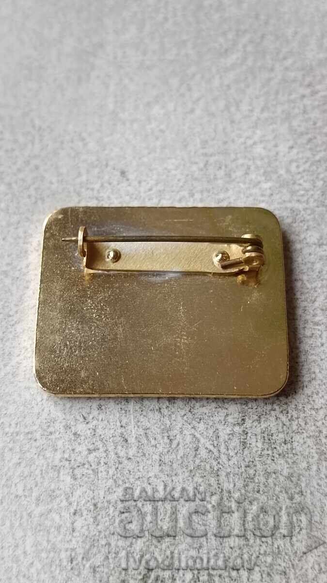 Bulgarian Olympic Committee Badge Moscow '80 with price 4.65 BGN | € 2.38